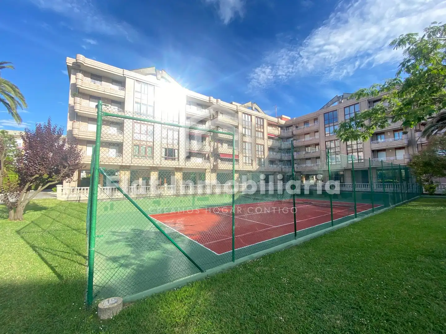 Parking de Piso en venta en Castro-Urdiales con Calefacción, Parquet y Terraza