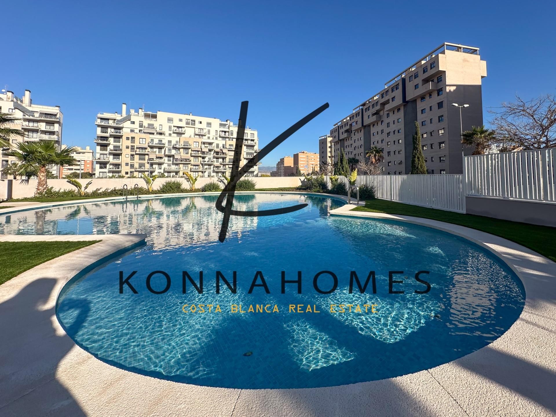 Vista exterior de Piso de alquiler en Alicante / Alacant con Aire acondicionado, Calefacción y Jardín privado