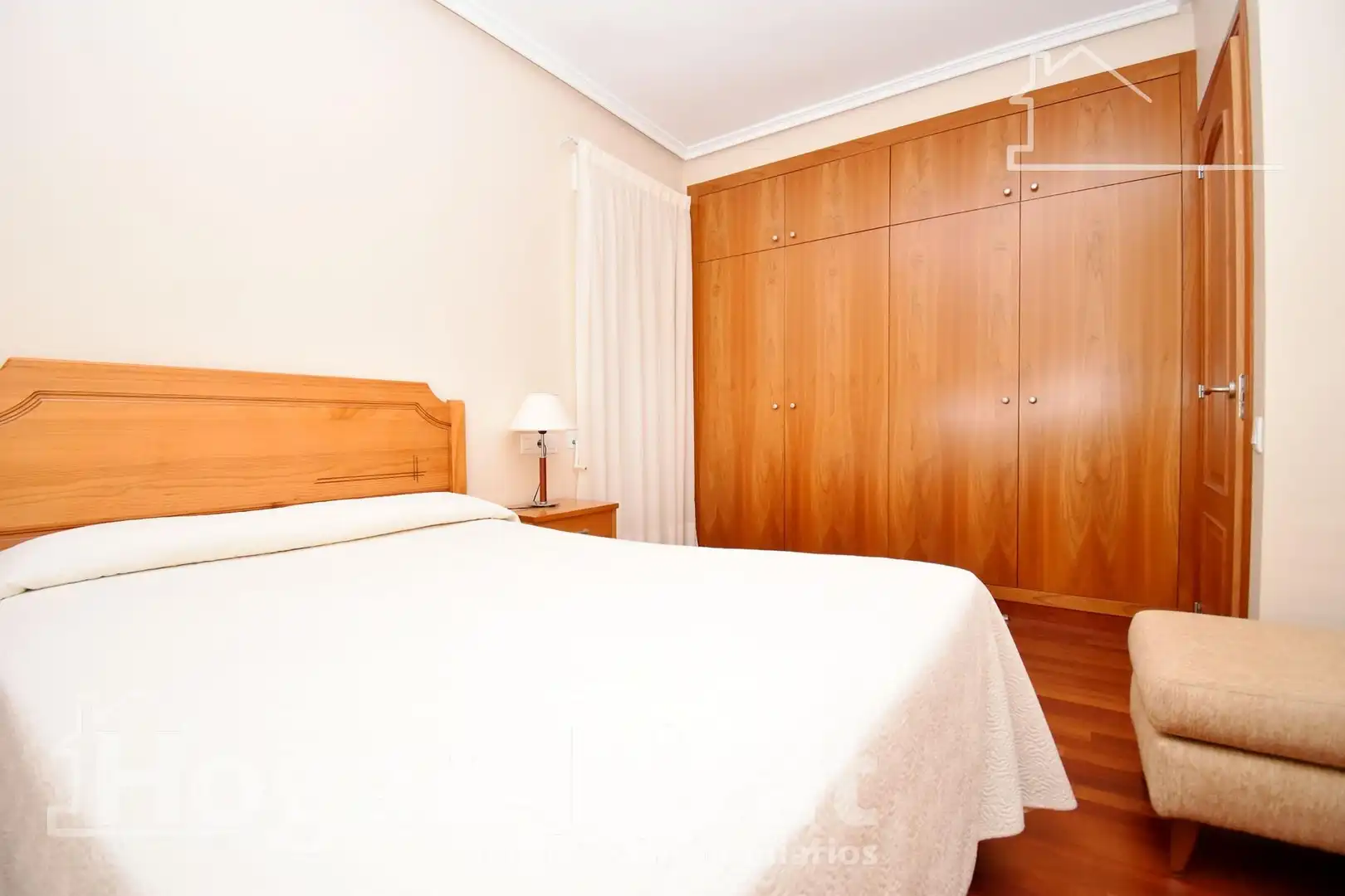 Bedroom of Houses for sale in Torrent  with Air Conditioner, Heating and Private garden