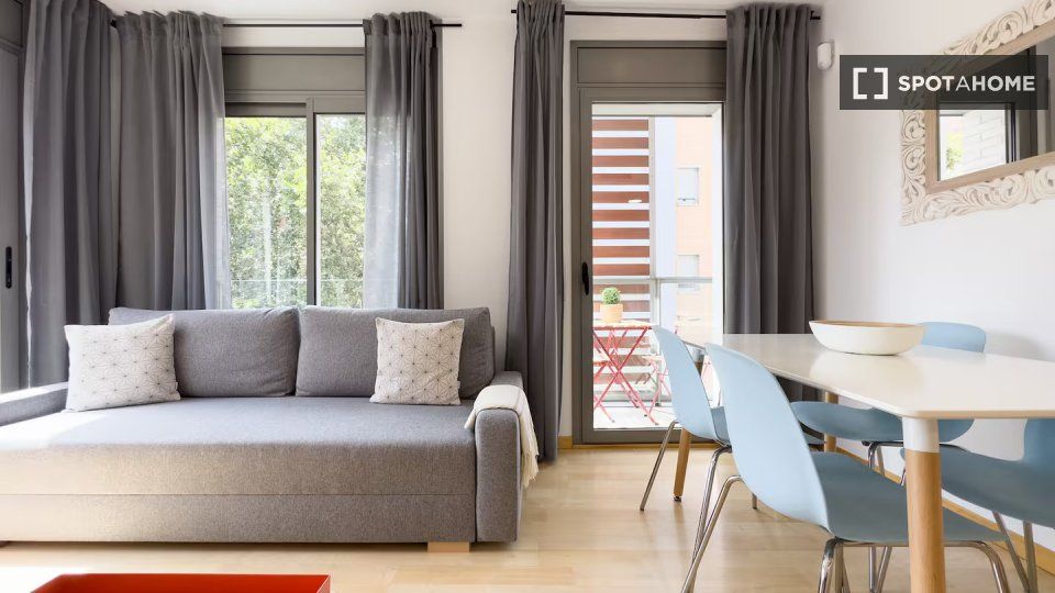 Sala d'estar de Pis de lloguer en  Barcelona Capital amb Aire condicionat, Calefacció i Moblat