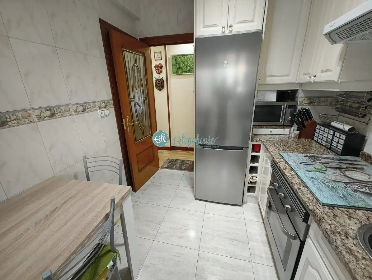 Kitchen of Flat for sale in Segovia  with Air Conditioner, Heating and Balcony