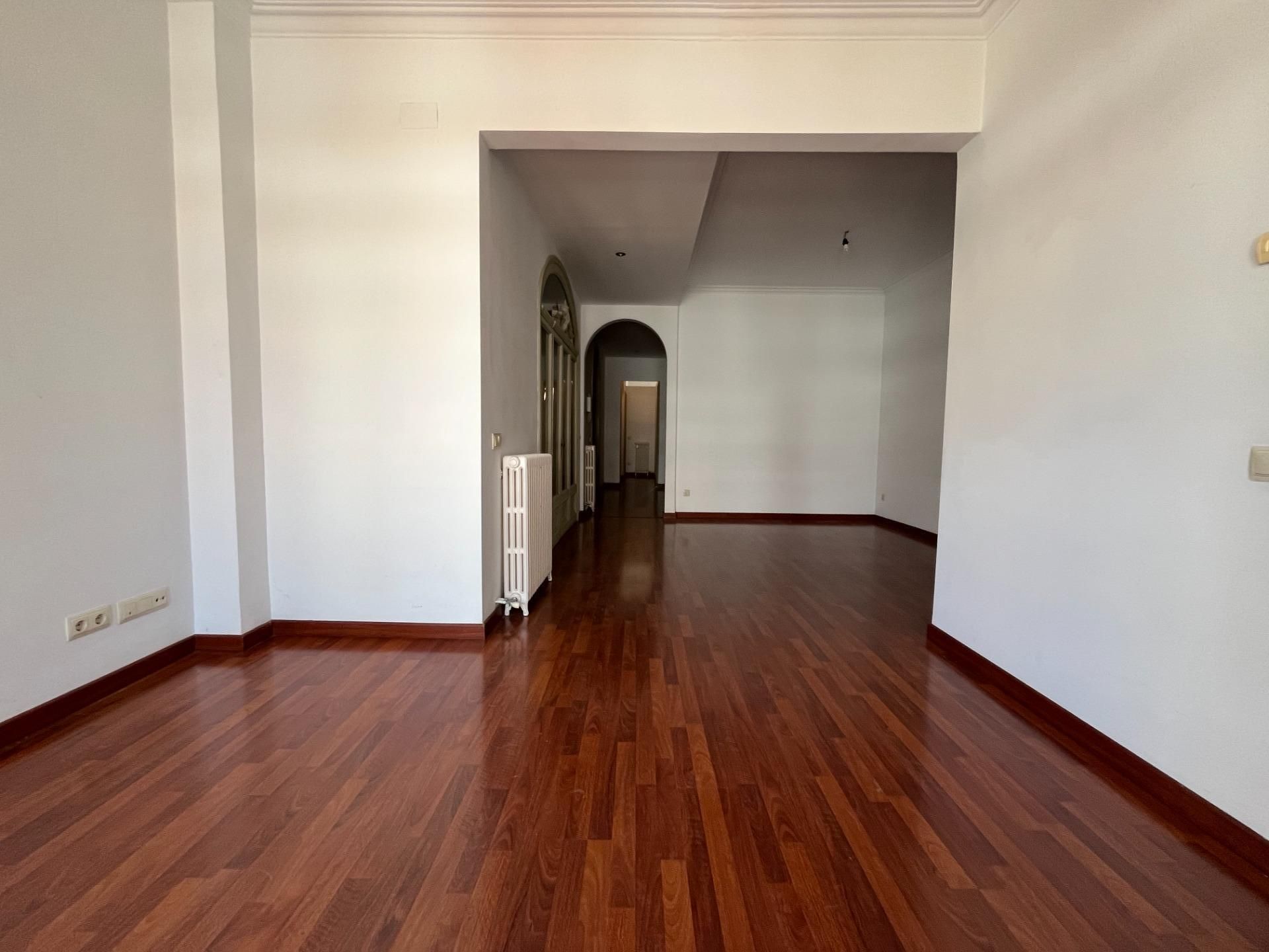Pis en venda en Igualada amb Calefacció, Parquet i Terrassa