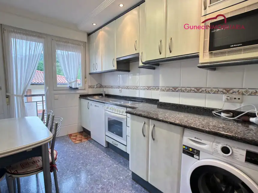 Cocina de Piso en venta en Hernani
