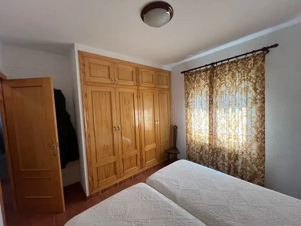 Habitación de Finca rústica en venta en Vianos con Calefacción, Jardín privado y Trastero