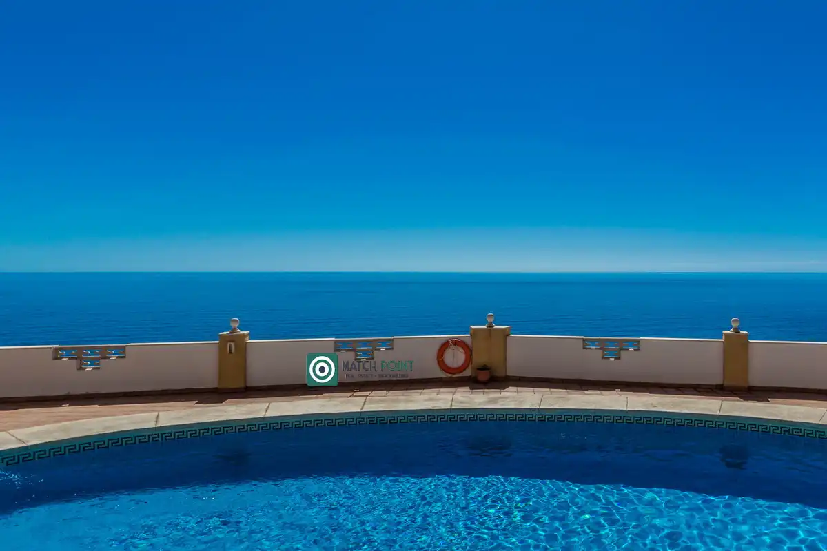 Detached homes for rent in Almuñécar, Granada