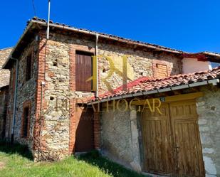 Vista exterior de Casa o xalet en venda en Matallana de Torío