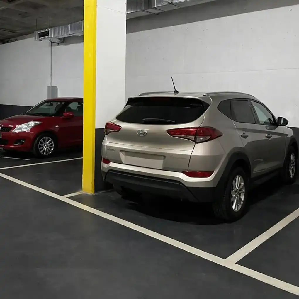 Parking de Piso en venta en Vitoria - Gasteiz con Calefacción, Parquet y Terraza
