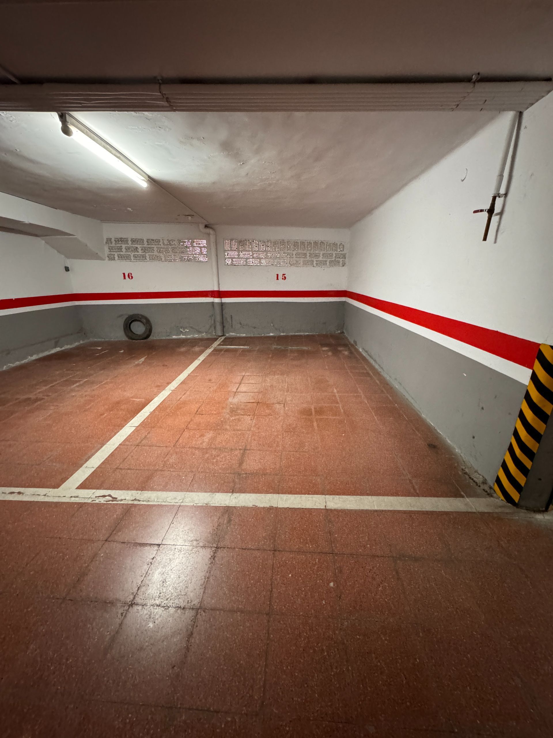 Parking of Garage to rent in Badalona