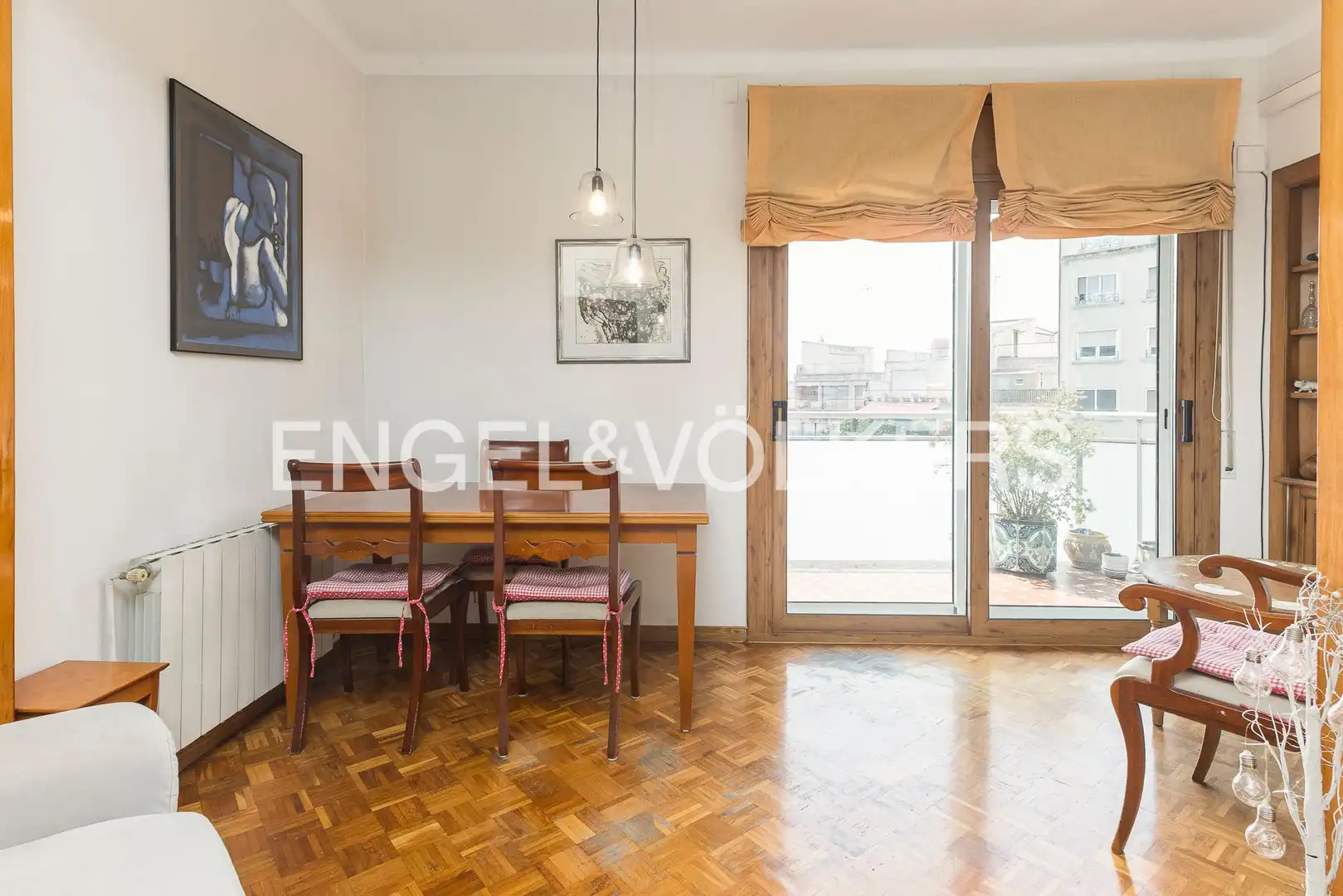 Dining room of Flat for sale in Barcelona  with Air Conditioner, Heating and Parquet flooring