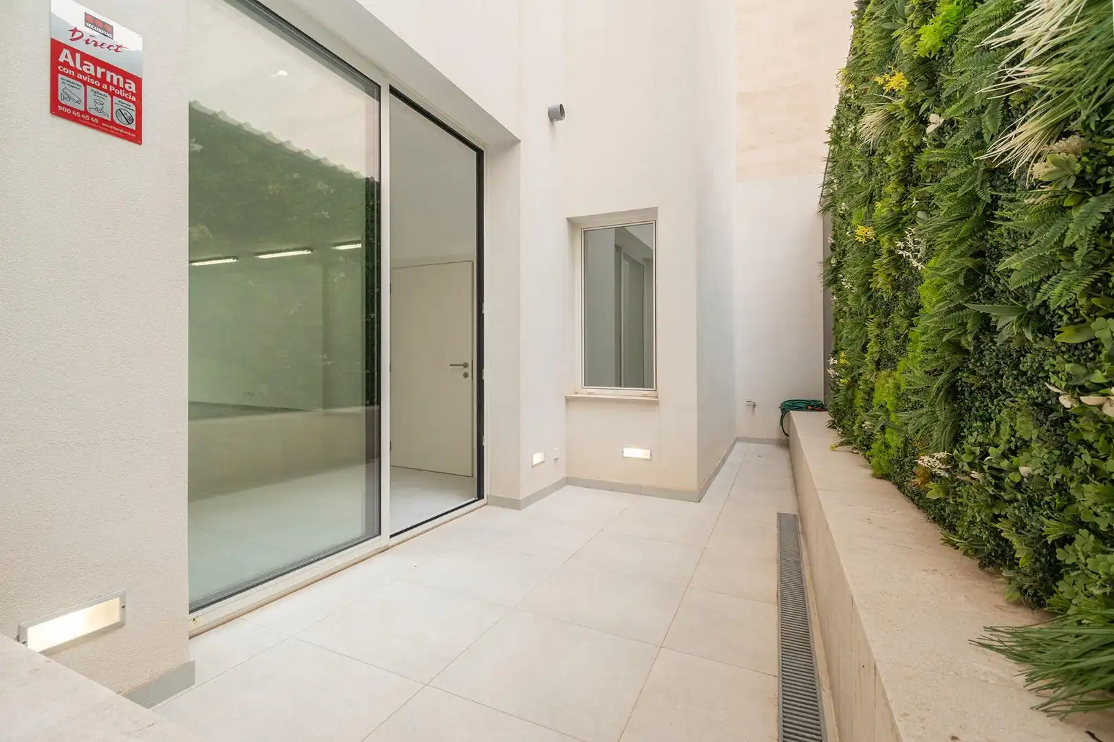 Business premises for sale in Carrer de Fra Luis de León