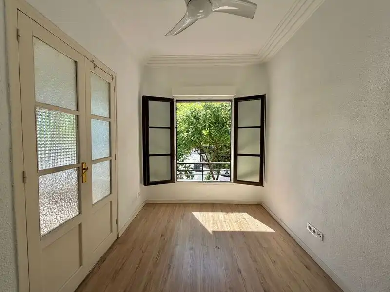 Habitación de Piso en venta en Madrid con Aire acondicionado y Calefacción