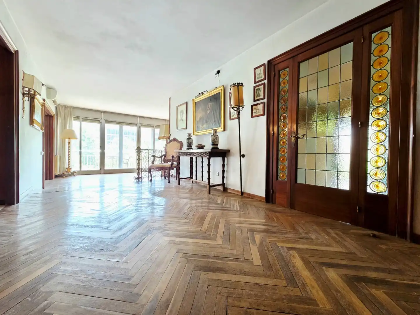 Flat for sale in Barcelona  with Air Conditioner, Heating and Parquet flooring