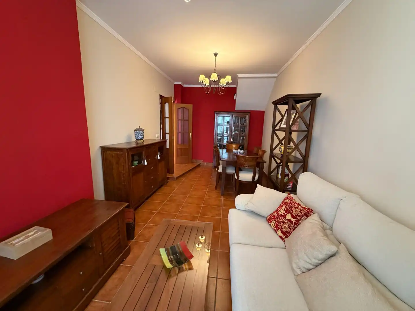 Sala d'estar de Casa adosada en venda en San Fernando amb Aire condicionat i Traster