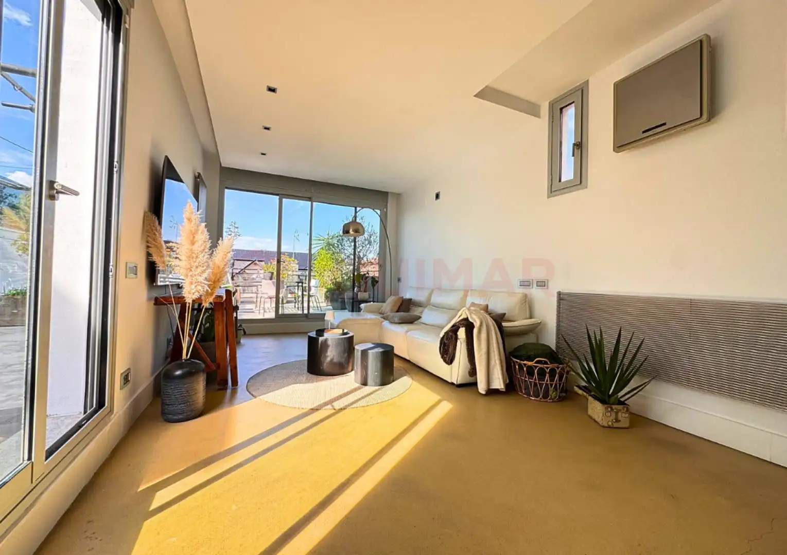Living room of Houses for sale in La Miranda - Can Candeler 