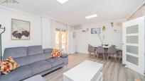 Living room of Flat for sale in Navalcarnero  with Air Conditioner, Terrace and Balcony