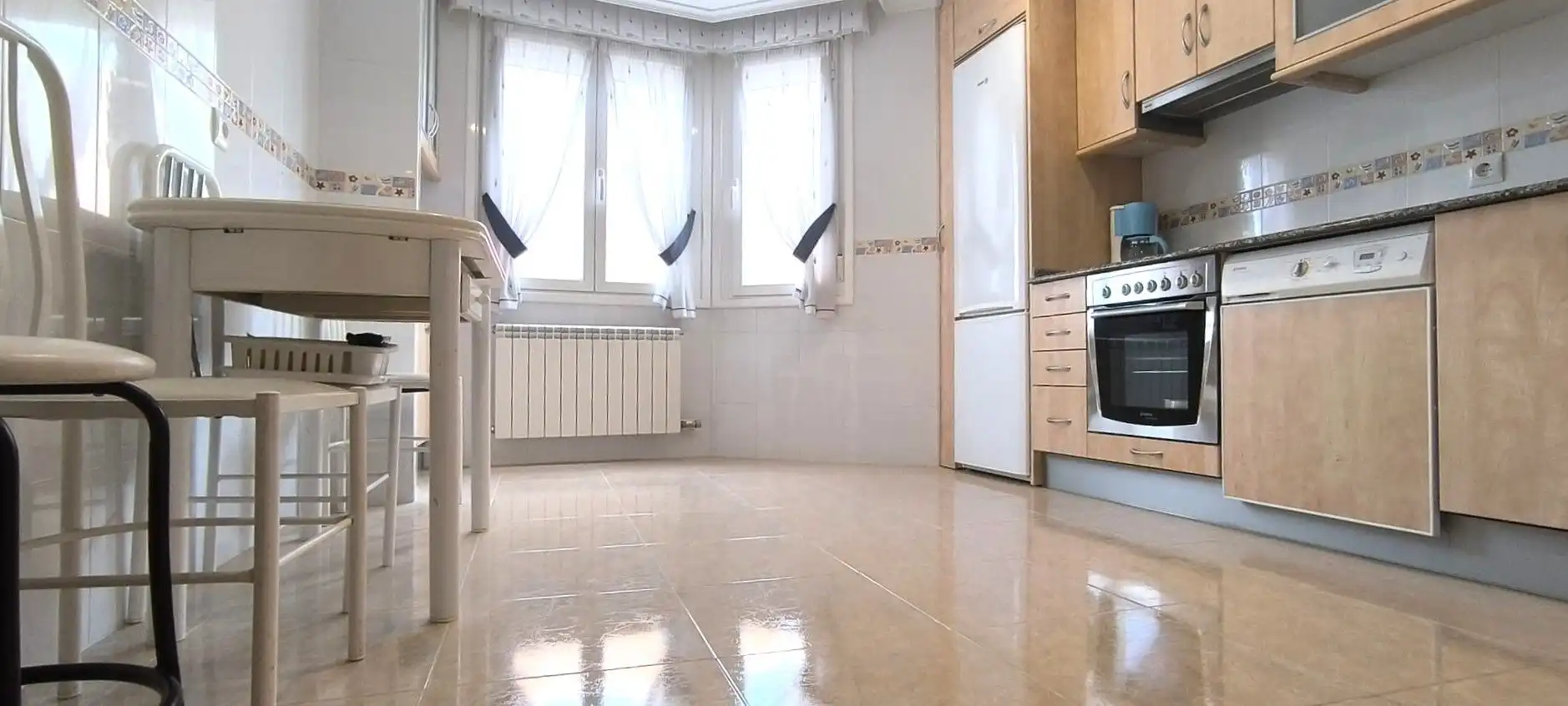 Kitchen of Flat for sale in Entrena  with Heating, Terrace and Storage room