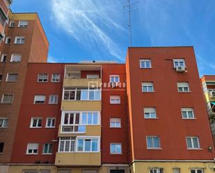 Exterior view of Flat for sale in  Madrid Capital  with Parquet flooring