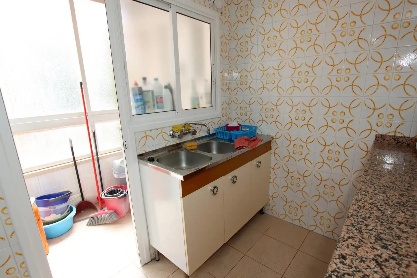 Flat with terrace to rent in Maria Auxiliadora - Barriada de Llera, imagen 19