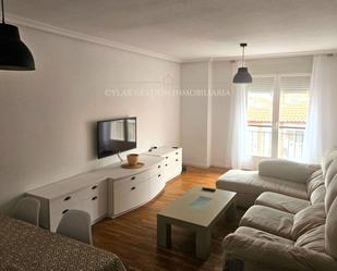 Living room of Flat to rent in Salamanca Capital  with Heating, Terrace and Furnished