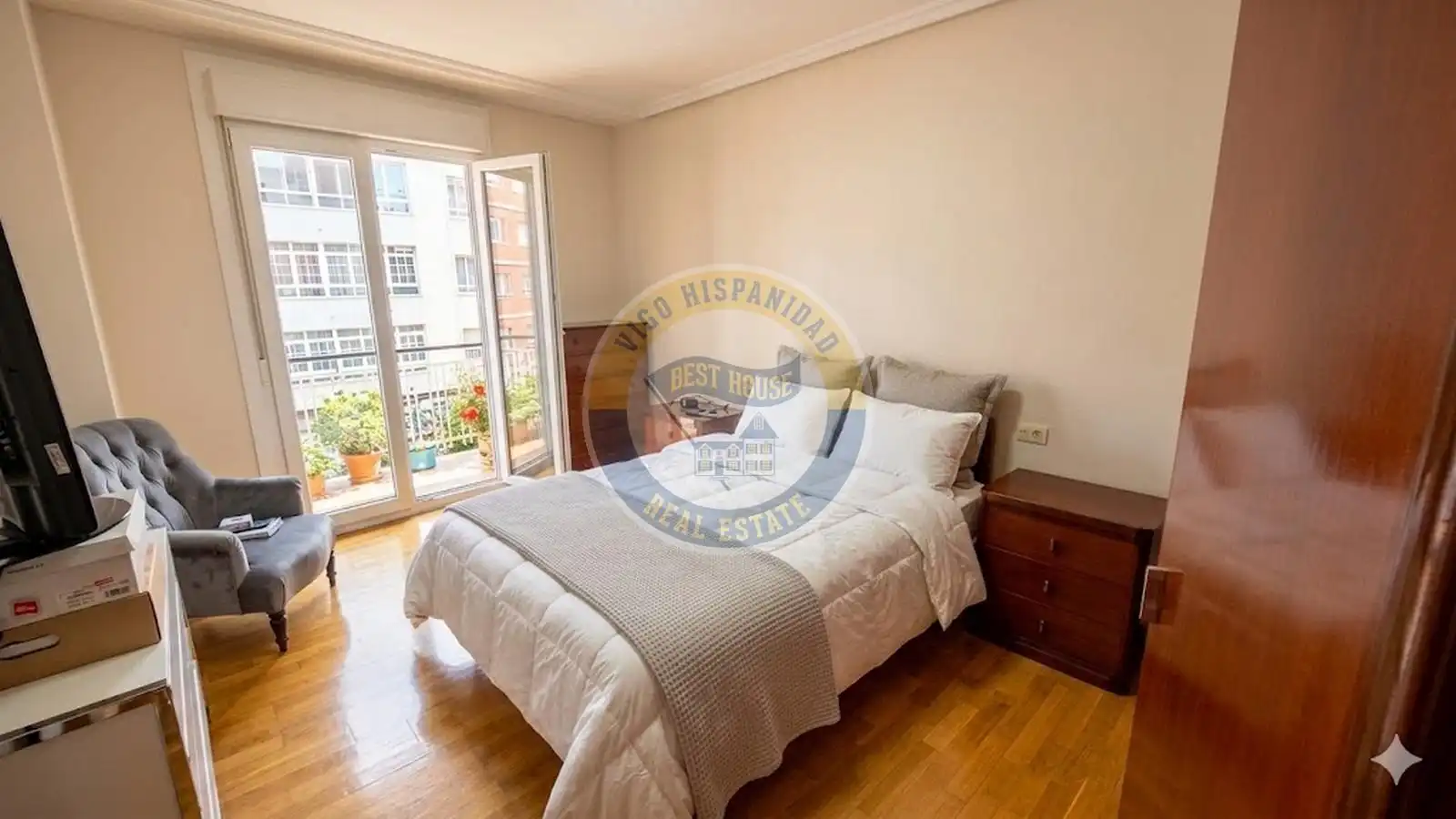 Bedroom of Flat for sale in Vigo   with Storage room and Balcony