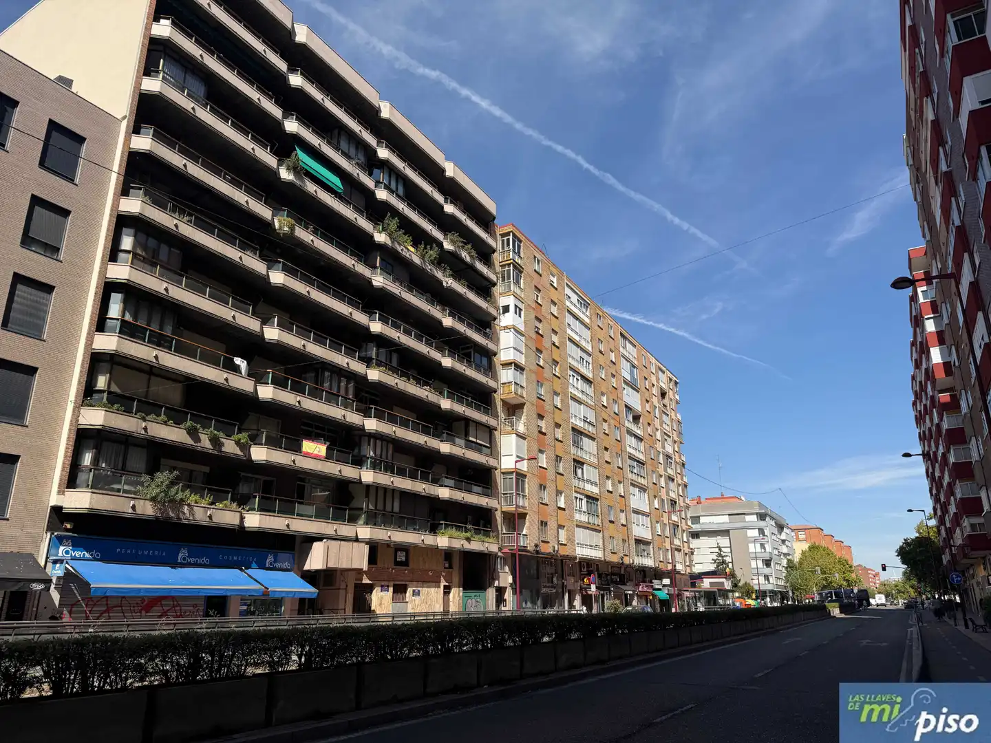 Vista exterior de Piso en venta en Valladolid con Calefacción, Parquet y Terraza