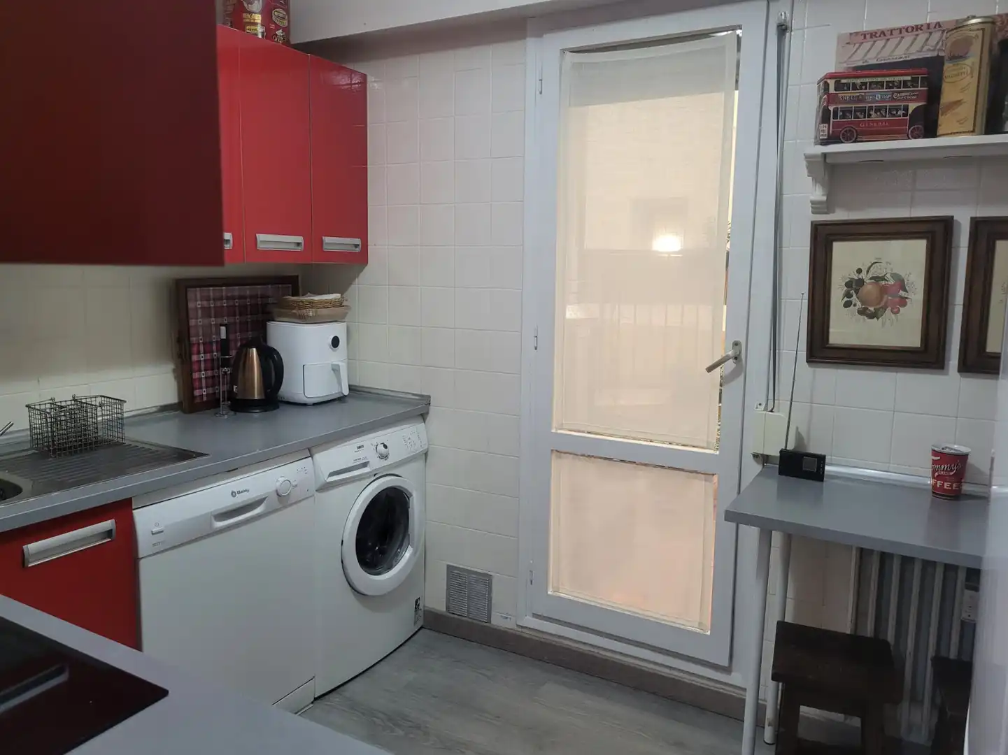 Cocina de Piso en venta en  Logroño con Calefacción, Parquet y Trastero