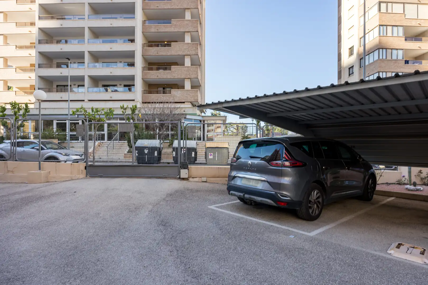 Parking of Apartments for sale in Benidorm  with Swimming Pool, Furnished and Community pool