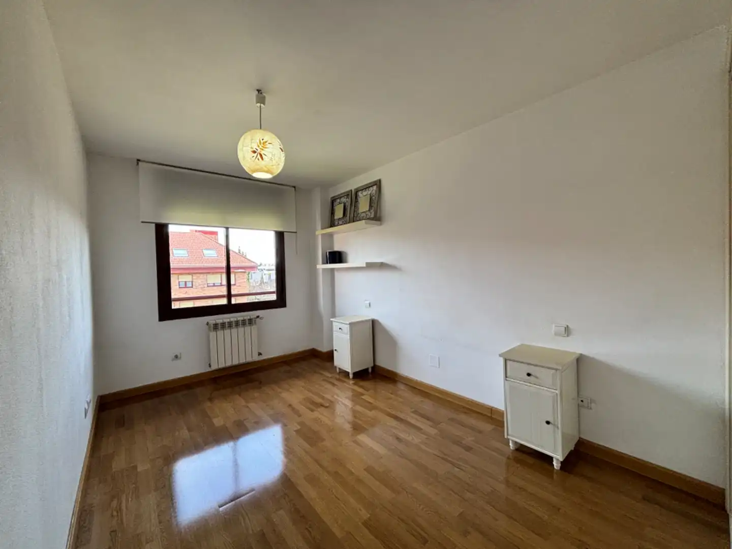 Schlafzimmer von Wohnung zum Verkauf in Majadahonda mit Klimaanlage, Heizung und Privatgarten