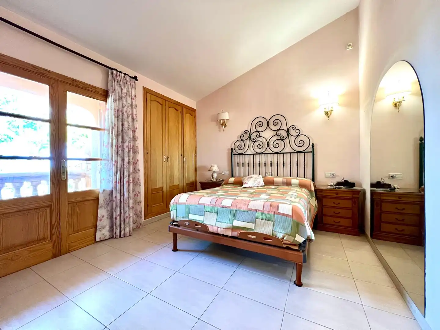 Dormitori de Casa adosada en venda en  Palma de Mallorca amb Aire condicionat, Calefacció i Jardí privat