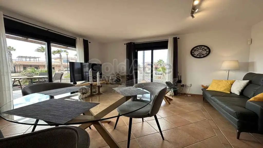 Sala d'estar de Casa o xalet en venda en La Oliva