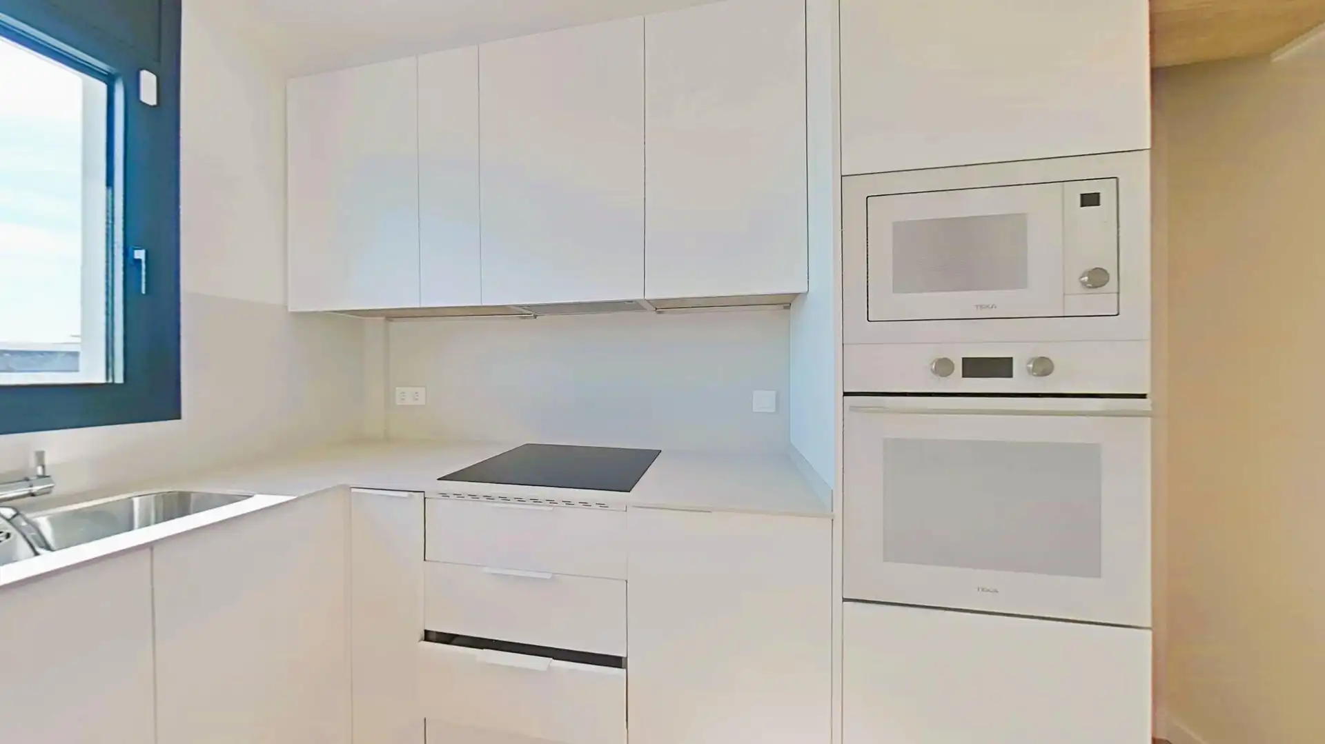 Cocina de Ático en venta en Cubelles con Aire acondicionado, Calefacción y Jardín privado