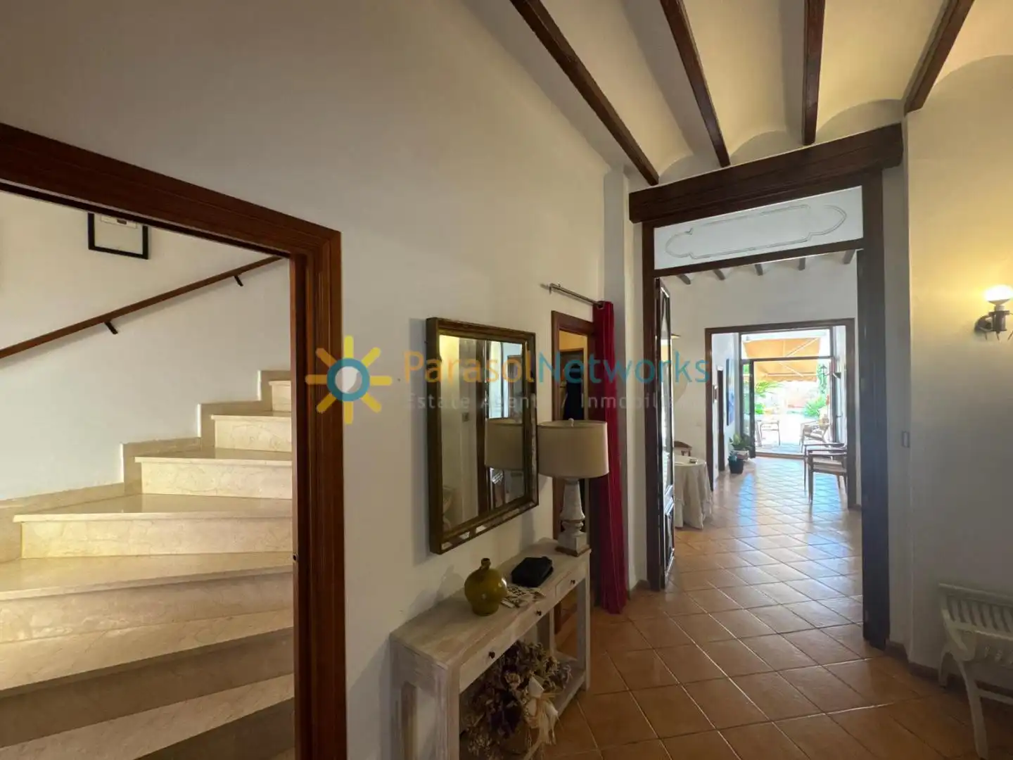 Terraced house to rent in Ador
