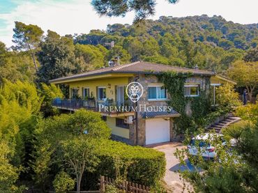 Casa con balcone in vendita a Vallromanes