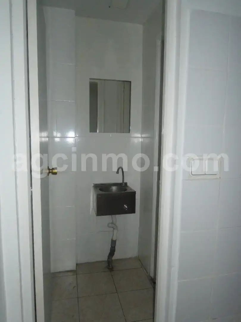 Bathroom of Commercial properties for sale in Laguna de Duero