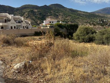 Terreno residencial en venta en Calle Los Planetas, 1, Vélez de Benaudalla, Spain 1