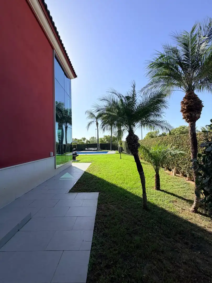 Terraza de Casa o chalet de alquiler en Elche / Elx con Aire acondicionado, Calefacción y Jardín privado