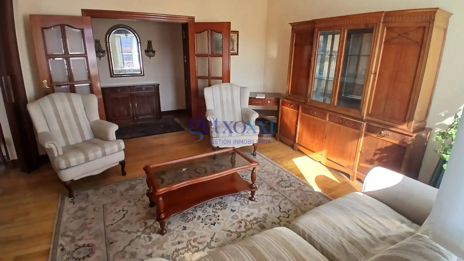 Flat with lift for sale in Las Arenas, imagen 5