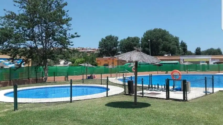 Swimming pool of Detached homes for sale in Algeciras  with Storage room and Community pool