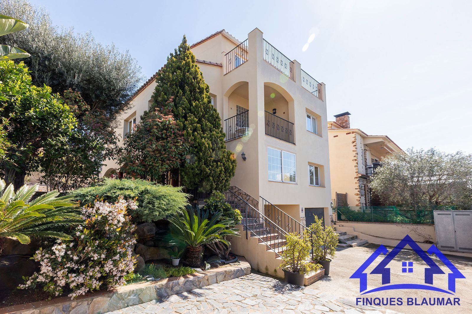 Casa o xalet en venda a Urbanitzacions