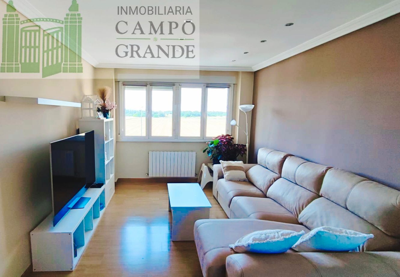 Living room of Flat for sale in Villamuriel de Cerrato  with Heating, Parquet flooring and Terrace