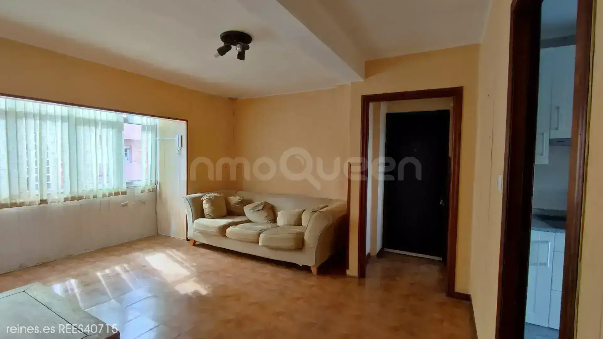 Sala de estar de Piso en venta en Muros de Nalón