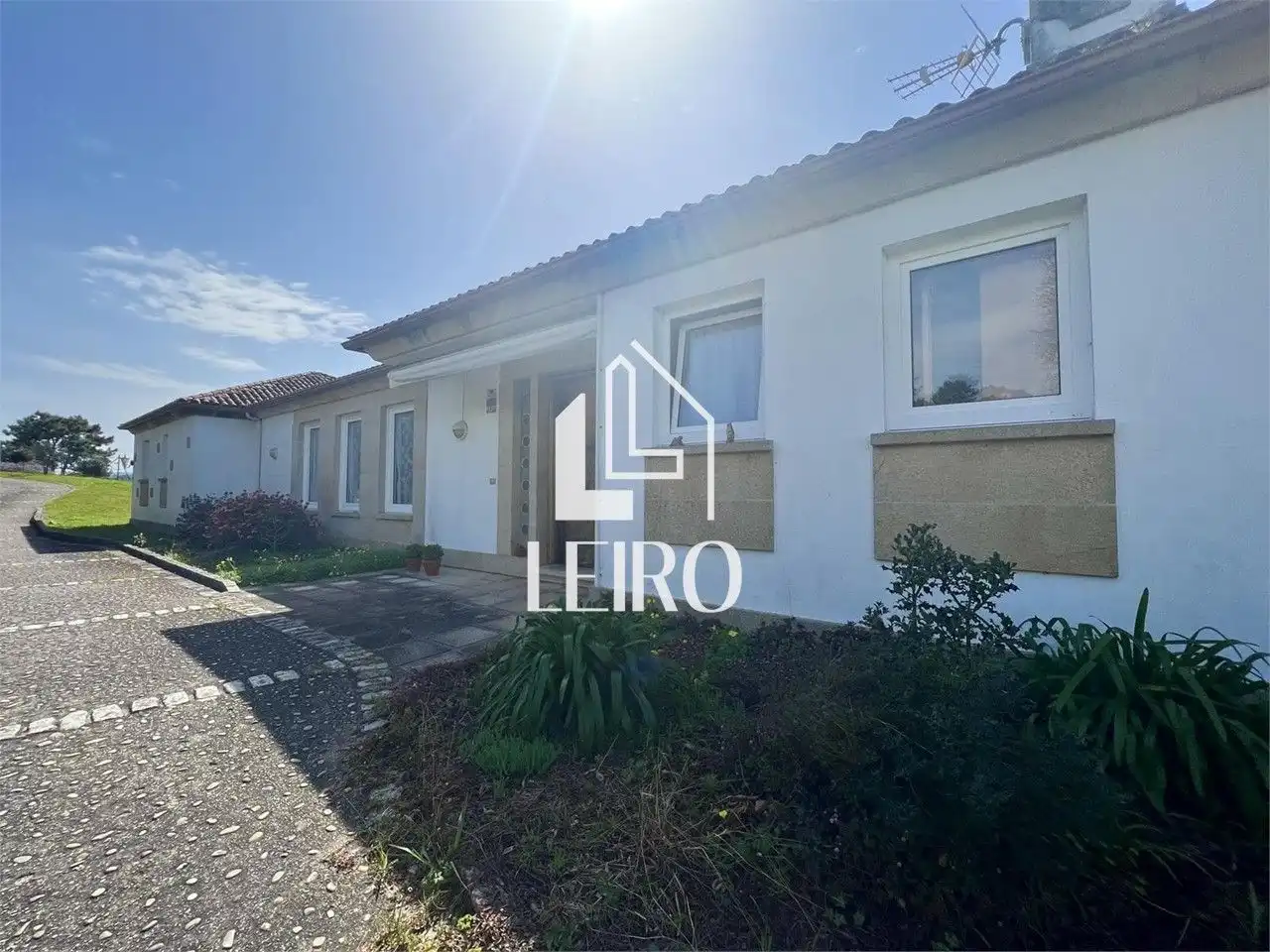Vista exterior de Casa o chalet en venta en Vilagarcía de Arousa con Jardín privado y Terraza