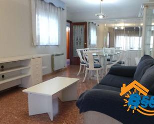 Sala d'estar de Pis en venda en Reus amb Aire condicionat i Terrassa
