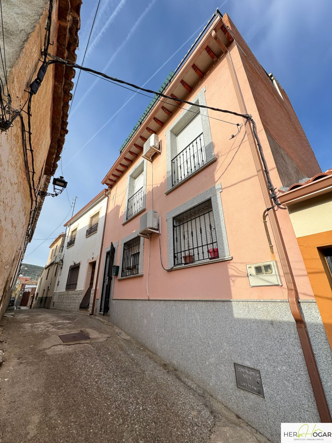 Exterior view of House or chalet for sale in Navahermosa  with Air Conditioner, Heating and Terrace