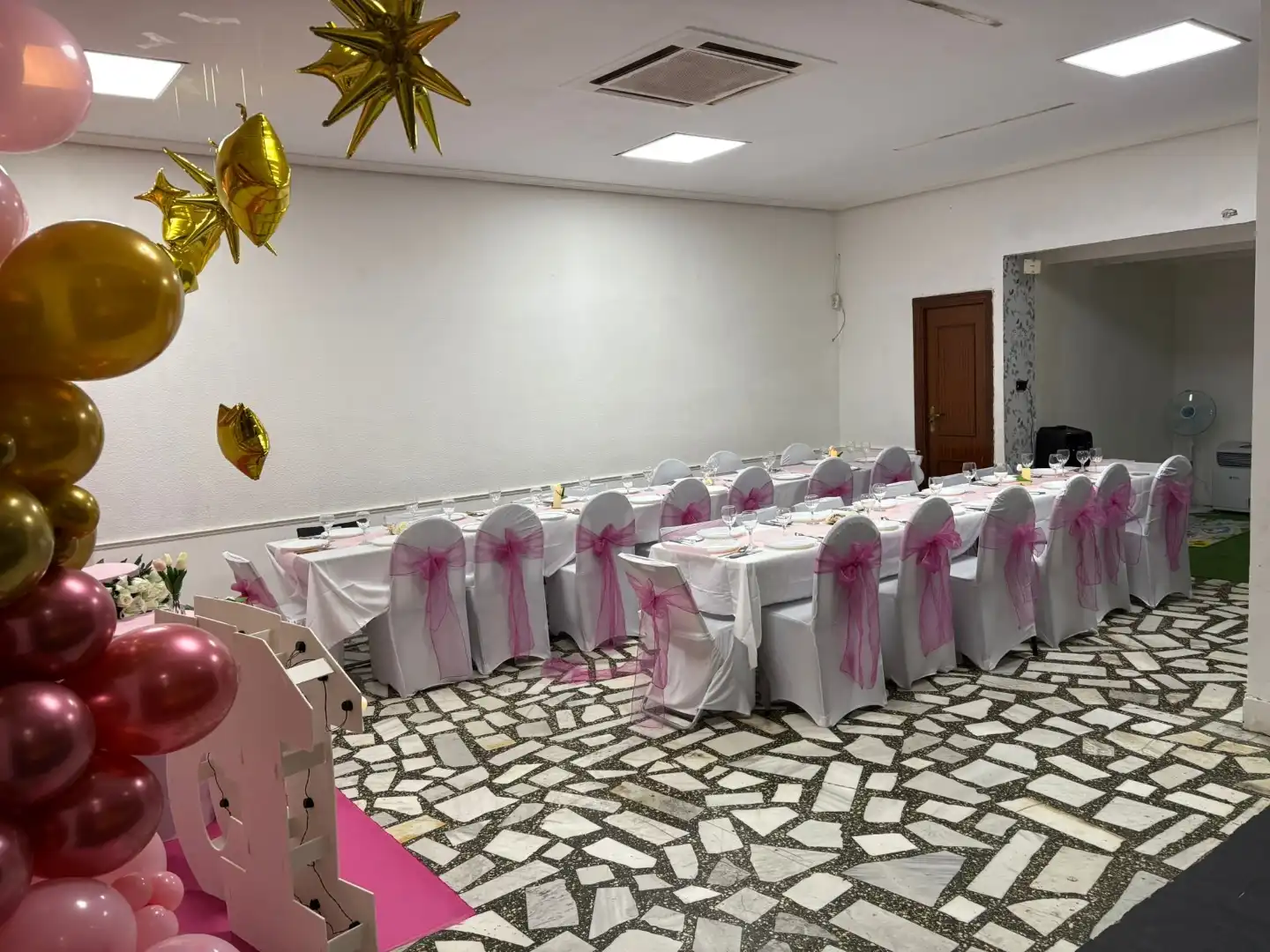 Comedor de Local en traspaso en Bilbao  con Aire acondicionado