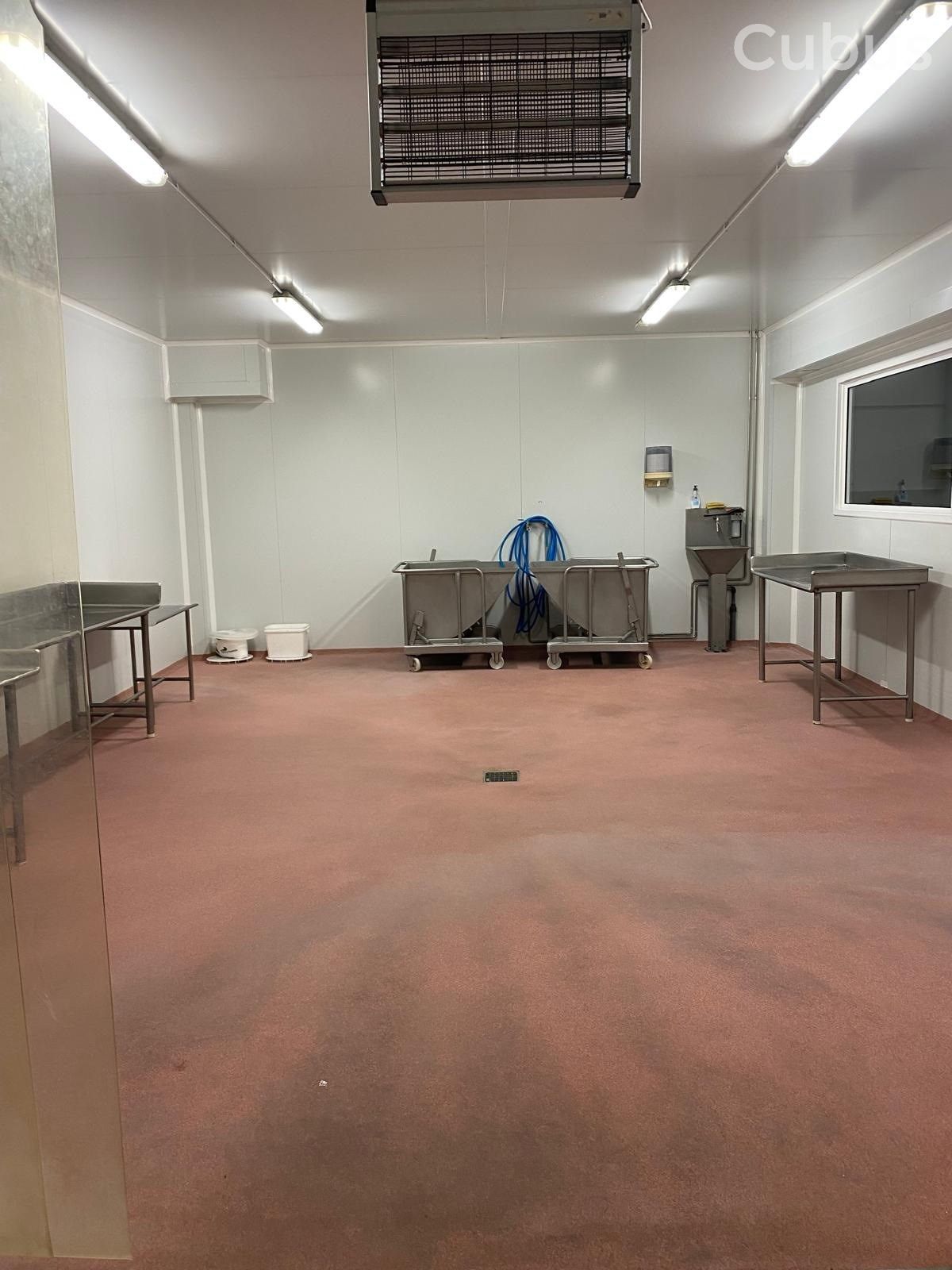 Nau industrial en venda en Sant Joan Les Fonts