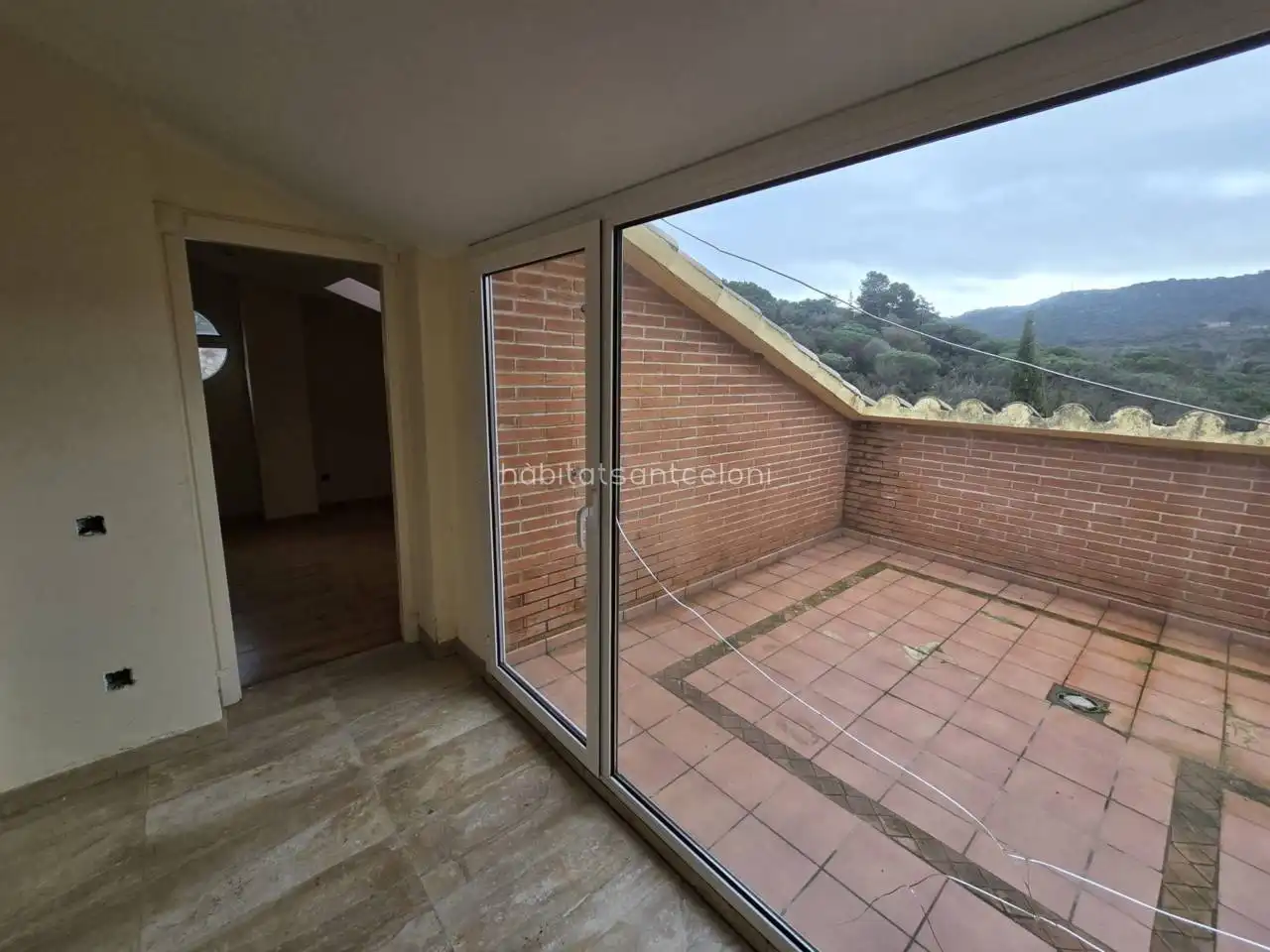 Vista exterior de Casa o xalet en venda en Vallromanes amb Jardí privat, Terrassa i Piscina