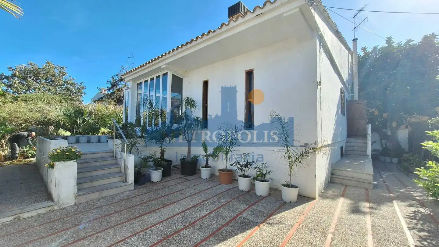 Haus zum Verkauf in Playa