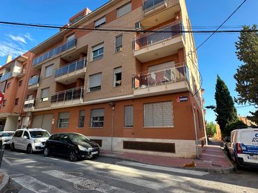 Pis amb balcó en venda a Calle Cura Pepe Tornel 7