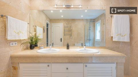 Photo 2 of Apartment to share in Aloha, Málaga